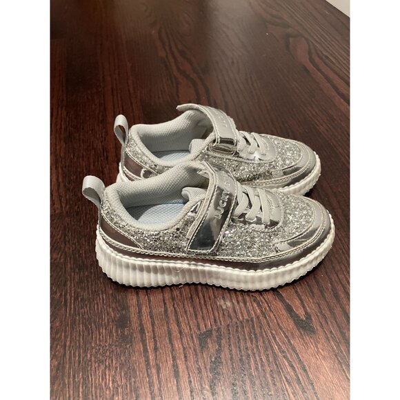 LUCKY STEP Kid's Glitter Running Sparkly Sneaker,Silver, Size 11 Toddler - Picture 3 of 6
